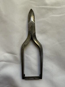 Vintage Antique Chevay Nail Clippers Nippers Made In France - Picture 1 of 6
