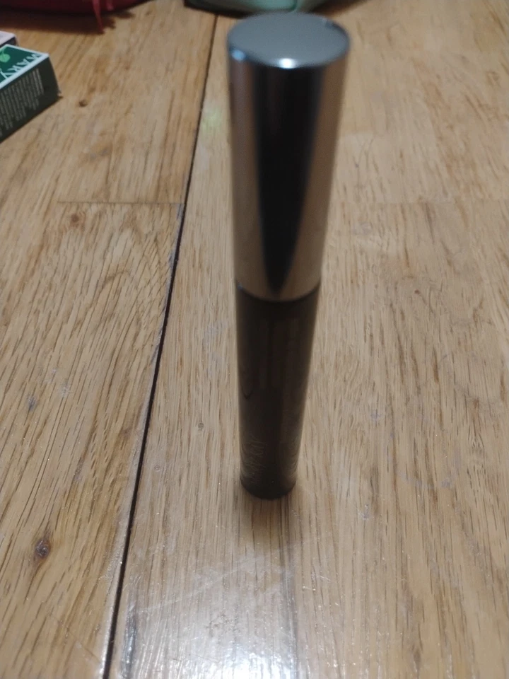 New In Box Mary Kay Waterproof Black Mascara #017683 Full Size - Image 1 of 2