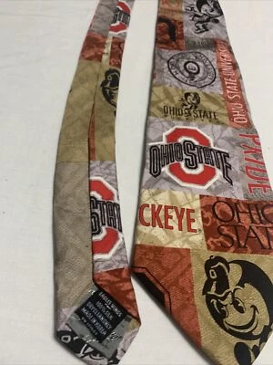 Corbata de cuello para hombre mascota de fútbol americano Ohio State Buckeyes Foto 1 de 4