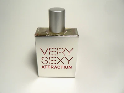 VICTORIA'S SECRET ATRACCIÓN MUY SEXY PARA ÉL 1,0 oz 30 ml AEROSOL COLONIA SIN CAJA Foto 1 de 4