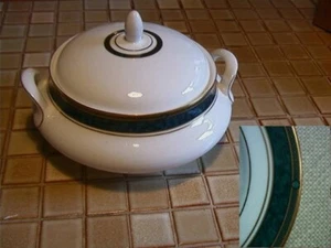 Royal Doulton - Biltmore - Lidded Tureen - Picture 1 of 1