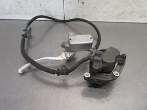 98 I HONDA SHADOW AERO VT 750 2004 OEM FRONT BRAKE COMPLETE - Picture 1 of 8