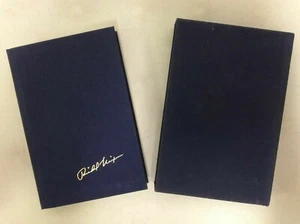 Signed Limited Edition RICHARD NIXON 1999 VICTORY WITHOUT WAR with Slipcase - Picture 1 of 4