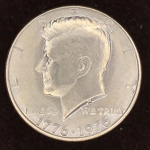 1976 P Kennedy Half Dollar Bicentennial US $.50 Coin AU Condition - Picture 1 of 2