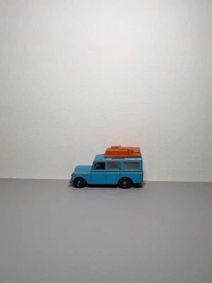Vintage Matchbox Lesney N⁰12c Landrover Safari PLAYWORN £2.43 - Image 1 of 4