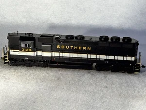 Stately Athearn RTR Southern RR  SD-45 HO DCC INSTALLED - Picture 1 of 16