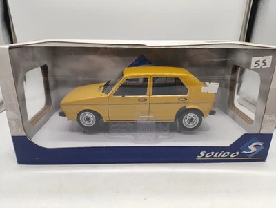 Volkswagen Golf CL 1983 yellow 1/18 Solido - Immagine 1 di 3