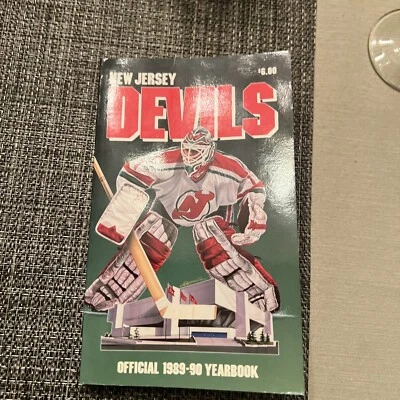 NJ NEW JERSEY DEVILS OFFICIAL 1989-1990 YEARBOOK SIGNED Kevin Todd Ysebaert - Image 1 of 4