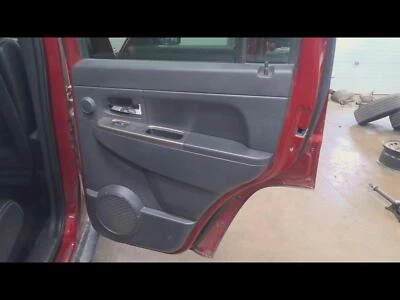 Used Rear Right Door Interior Trim Panel fits: 2011 Jeep Liberty  Grade A Foto 1 de 4