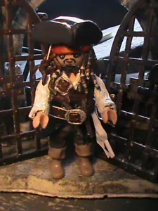 PLAYMOBIL CUSTOM JACK SPARROW (PIRATI DEI CARAIBI) REF-0001 BIS - Foto 1 di 12