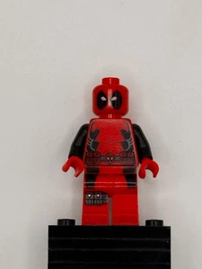 LEGO Marvel Deadpool genuine minifigure (sh0032) - Picture 1 of 6