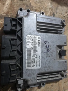 Citroen DS3 Peugeot 208 1.6 1.4 Petrol Engine ECU 9678495980 0261S06494 #679 - Picture 1 of 2