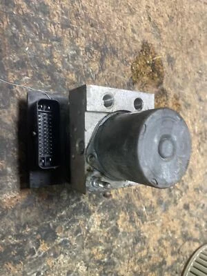 OEM Anti-lock Brake Parts MERCURY MONTEGO 05 06 07 - Image 1 of 4