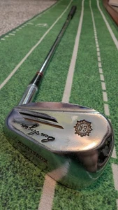 Ecualizador de golf Ben Hogan cuña de lanzamiento PW Flex regular TT eje de acero 35"  - Imagen 1 de 12
