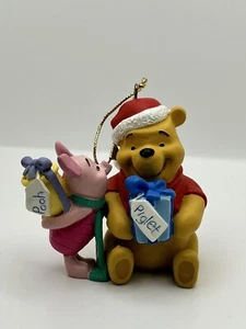 Disney Winnie the Pooh & Piglet adorno de Navidad de colección - Imagen 1 de 5