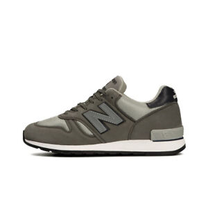 US 9.5 - New Balance 670 Made In England  M670GNS
