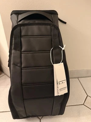 Neuer Hugger 25L Snowbagpack, Rucksack. Für Alle Sportarten Oder Auf Reisen. - Bild 1 von 4