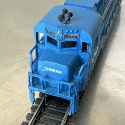 Conrail Locomotive Engine No. 6740 HO Scale. Blue In Color. - Image 1 of 4