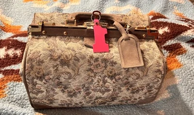 True Vintage French Luggage Floral Tapestry Cosmetic Train Case Purse Bag 14" - Image 1 of 4