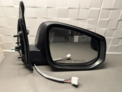 Espejo retrovisor lateral derecho pasajero eléctrico térmico 5 pines negro para Toyota Tacoma 2016-2025 Foto 1 de 4