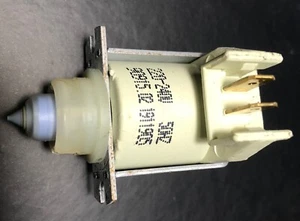Solenoid Valve from NEFF S54E53X0GB dishwasher - Picture 1 of 1