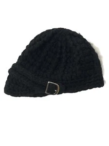 Crochet Hat Black With Brim And Silver Side Buckle Girls Size - Picture 1 of 7