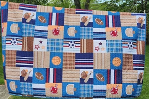 Quilted Sports Theme Childs Twin Bedspread+Pillowcase Soccer Baseball Football - Picture 1 of 11