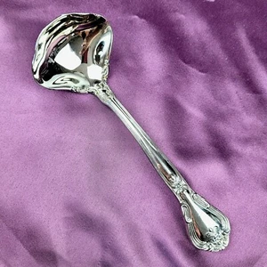 Solid Gravy Ladle Grand Master (Gold Electroplate) Silverplate by GODINGER - Picture 1 of 4