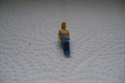 Corgi Toys 246 Chrysler Imperial nur original Beifahrer-Figur !! - Bild 1 von 4