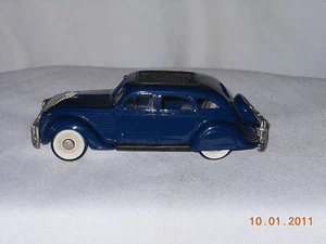 BROOKLIN #7 1934 CHRYSLER AIRFLOW 4 DOOR SEDAN - Picture 1 of 1