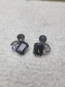 Orecchini a clip con strass in vetro sfaccettato in varie forme - Foto 1 di 5