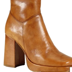 DIBA MONT PELIER PLATFORM LEATHER BOOTIES BLOCK HEEL ZIPPER 8 1/2 NWOT $160 - Picture 1 of 6
