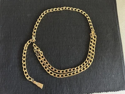 Hermoso Cinturón CHAIN LINK LOVE CHANEL? Foto 1 de 2