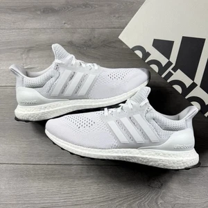 Adidas Ultraboost 1.0 DNA Zapatos para Correr 'Triple Blanco' - Talla UK 9 / EU 43 1/3 - Imagen 1 de 10