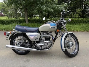 1977 Triumph Bonneville - Picture 1 of 17