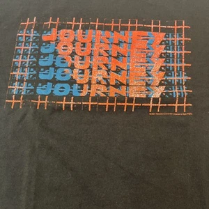 T-Shirt Junk Food Clothing Journey Don’t Stop Believin’ 1981 schwarz Größe Large - Bild 1 von 11