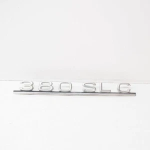 MERCEDES-BENZ SL Coupe C107 380 SLC Bootlid Badge 1078170715 A1078170715 1981 - Picture 1 of 6