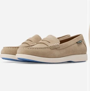 Eastland Women's Baldwin Loafer Sand Nubuc Size 6 3209-59M - Picture 1 of 10
