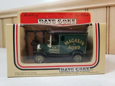 1983 Lledo The Days Gone Collectors Club Diecast Model New Unpunched Card  - Image 1 of 4