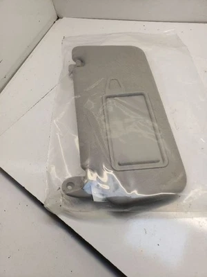 Parasol conductor sin iluminación hatchback se adapta a 10-13 FORTE 971700 Foto 1 de 4