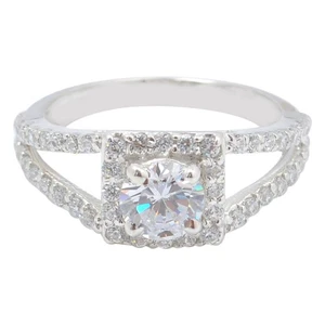 D/VVS1 2.00Ct Round Shape Solitaire With Accents Women's Ring In 14KT White Gold - Picture 1 of 8