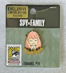 Spy x Family Anya Forger Peanuts Emaille Pin SDCC 2023 Exclusive LE216/500 Sealed - Bild 1 von 3
