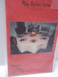 May Basket Entree Quilted Table Topper Pattern Priceless Pieces - Picture 1 of 3