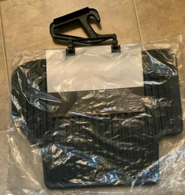 GENUINE OEM Audi A4 Sedan Avant Car Floor Rear Mats All Weather NEW Set 2 2005 - Image 1 of 3