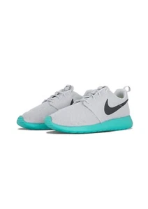 2013 NIKE ROSHE RUN ROSHERUN PLATINUM GREY BLACK CALYPSO GREEN 511881-013 Sz 14 - Picture 1 of 3