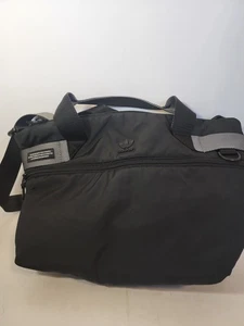 Bolso de Mano ADIDAS Originales Puffer Shopper Bolso de Gimnasio Bandolera Negro - Imagen 1 de 5