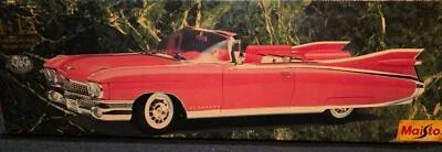 Cadillac Eldorado Biarritz 1959  1:12  MAISTO - ROSA - Come Nuova - Immagine 1 di 4