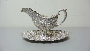 19th C. Baltimore Sterling Silver REPOUSSE Sauce / Gravy Boat & Tray, 810 grams - Picture 1 of 12