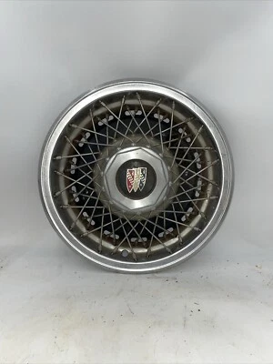 1980 1981 1982 1983 - 1990 别克 Lesabre Electra Park Avenue 线轮毂盖 15 — 第 1/2 张图片