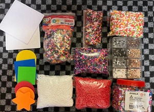 LOTE ENORME Bolsas de Cuentas Perler Ikea Tableros Peg Muchas Formas Arco Iris Negro Blanco - Imagen 1 de 10
